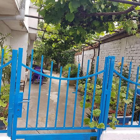 Цвета Hotel Sinemoretz Buitenkant foto